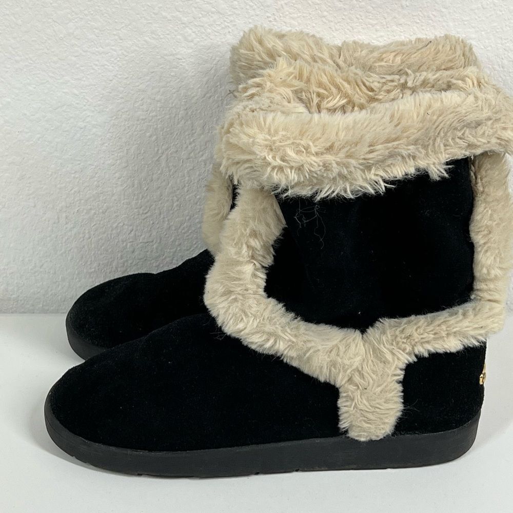 River Island suede boots size 6 (England) US size 7